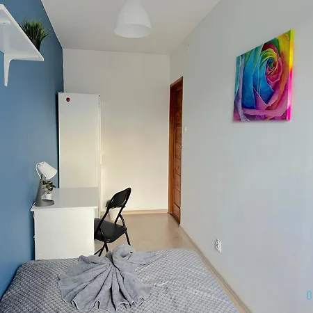 Colourful - 10 Minutes To Old Town & Seaside 格但斯克